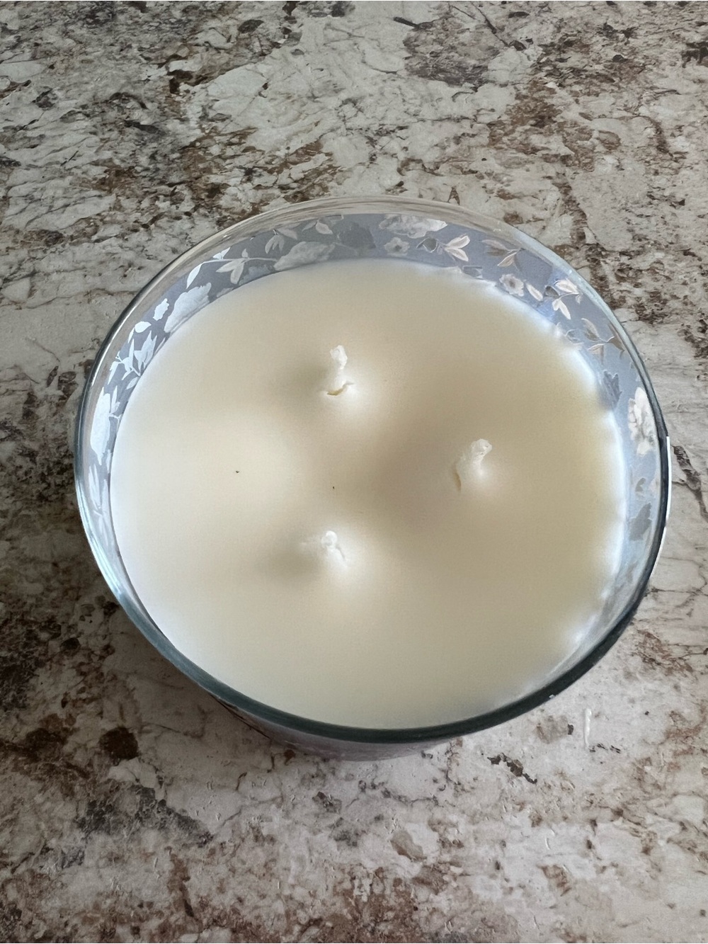 Bath & Body Works 3-Wick candles — NEW Morning Rainstorm and LIKE NEW Oceanside - Picture 4 of 13